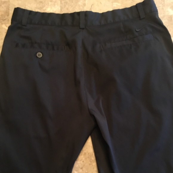 Men’s Nike Shorts - Picture 2 of 4